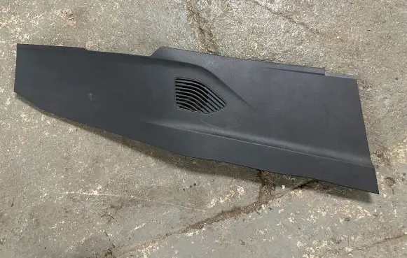 Renault Arkana Other center console (tunnel) element YR2821LJL0000