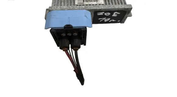 Renault Zoe Glow plug pre-heat relay 296103254R 040418