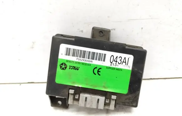 Chrysler PT Cruiser Door central lock control unit/module P05293043AI