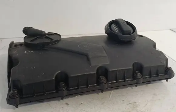 Volkswagen Golf IV Rocker cam cover 038103469
