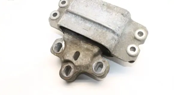 Audi A3 S3 8P Engine mounting bracket 1K0199555T