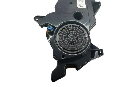 Audi A3 S3 8P Subwoofer speaker 8p3035382d