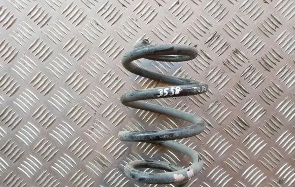 Mercedes-Benz CLA C117 X117 W117 Rear coil spring