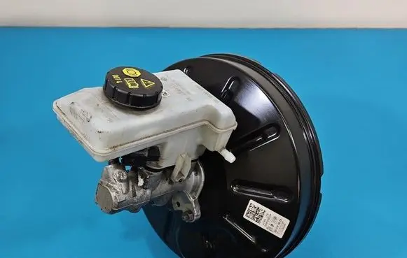 Skoda Octavia Mk3 (5E) Brake booster 5Q1614105CK IMPRK1580733
