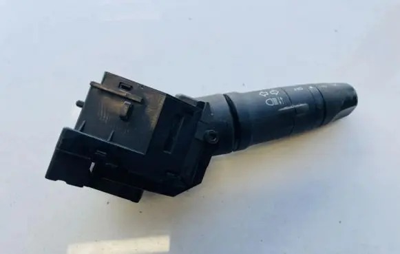 Nissan X-Trail T30 Indicator stalk 255408h701
