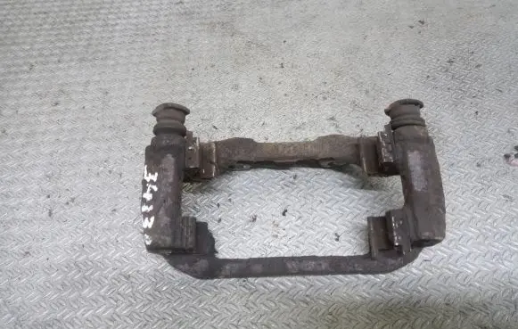 Peugeot 207 Front Brake Caliper Pad/Carrier 