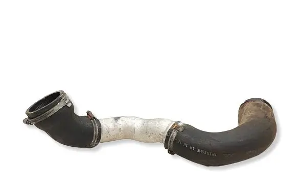 Volvo V40 Intercooler hose/pipe 31325041