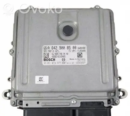 Mercedes-Benz Sprinter W906 Engine ECU kit and lock set A6429008500