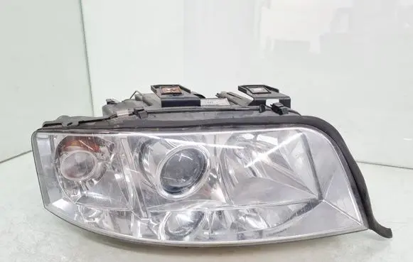 Audi A6 S6 C5 4B Headlight/headlamp