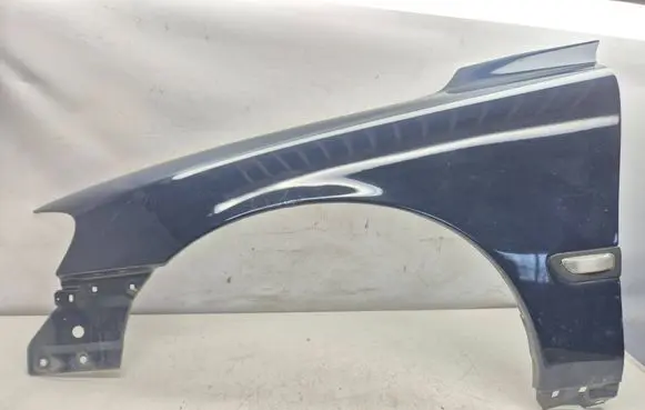 Volvo V70 Fender 