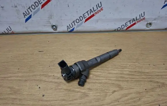 Fuel injector
