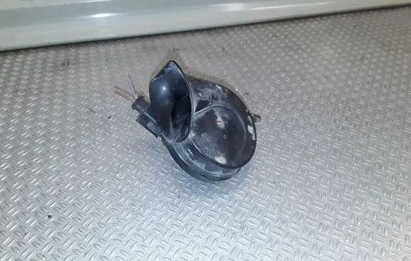 Porsche Cayenne (9PA) Horn signal E1000209