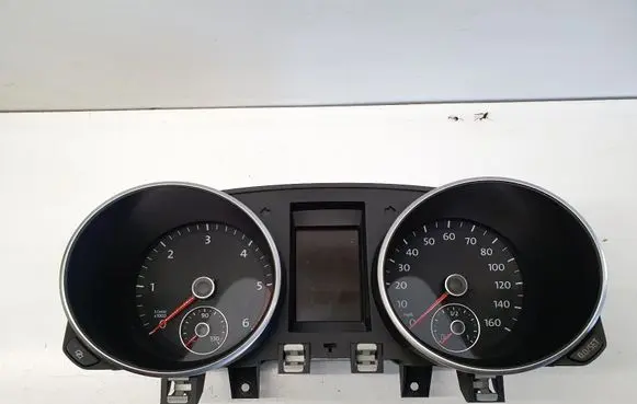 Volkswagen Golf VI Speedometer (instrument cluster) 5K0920960N nr9120