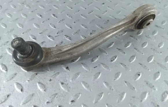 Audi A8 S8 D4 4H Front lower control arm/wishbone 4H0407510E