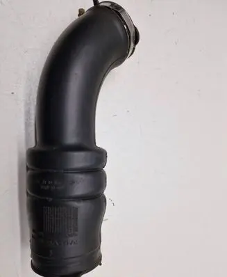 Volvo S60 Intercooler hose/pipe 08692401