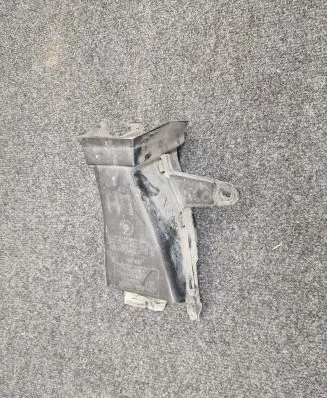 BMW 7 G11 G12 Brake cooling air channel/duct 7359791