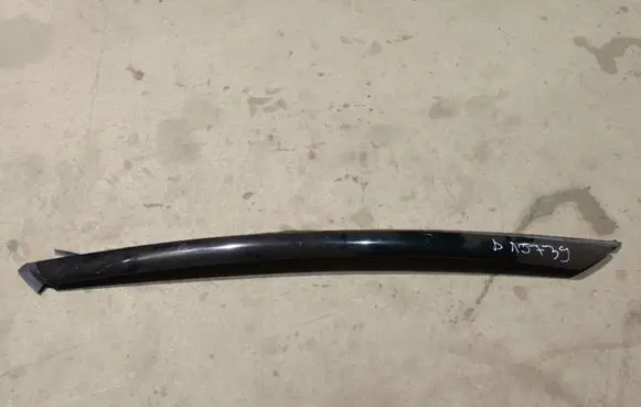 Citroen C4 I Picasso Windshield trim 9654505577