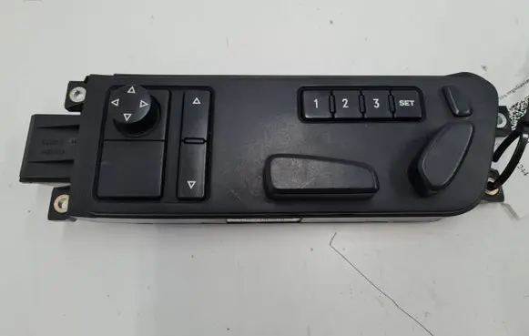 Volkswagen Touareg I Seat control switch 7L6959765B