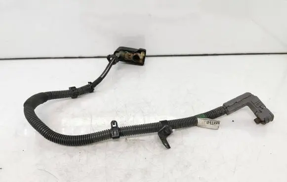 Toyota RAV 4 (XA30) Positive cable (battery) 8212242050c