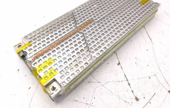 Tesla Model S Hybrid / Electric Car Battery Cell 111660800A