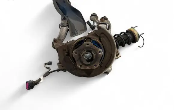 Rear wheel hub spindle/knuckle