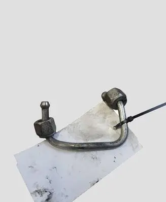 Land Rover Discovery 3 - LR3 Fuel injector supply line/pipe