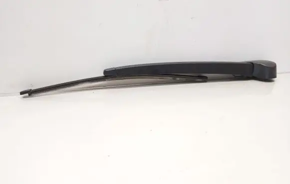 Volkswagen T-Roc Rear wiper blade arm