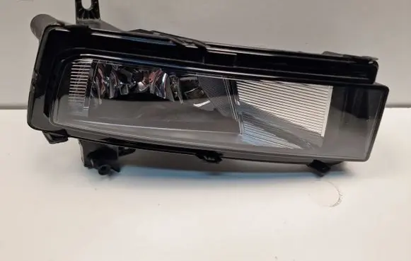 Volkswagen Touran III Front fog light