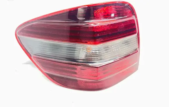 Mercedes-Benz ML W164 Rear/tail lights 404101L