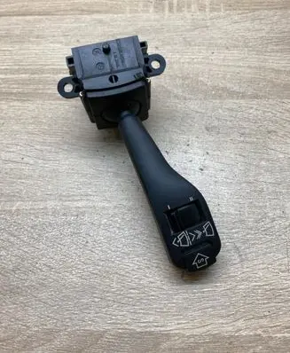 BMW 5 E39 Wiper control stalk 8375408