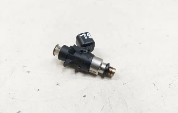 Chrysler Pacifica Fuel injector 0280158662 18320025539