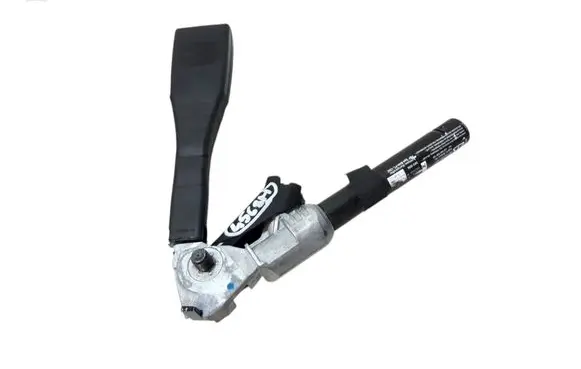 Opel Corsa D Front seatbelt buckle 13225285