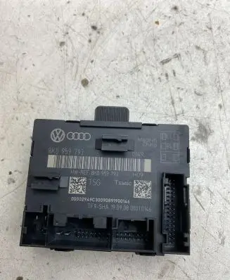 Audi A5 8T 8F Door control unit/module 8K0959793