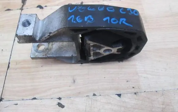 Volvo C30 Engine mount vacuum valve 