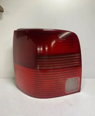 Volkswagen PASSAT B5 Rear/tail lights 3B9945111F