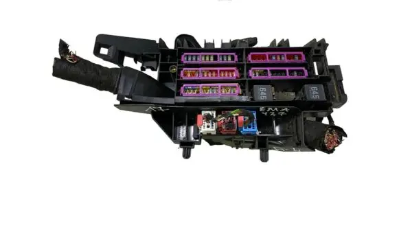 Audi A4 S4 B9 Fuse module 8W0971845AJ