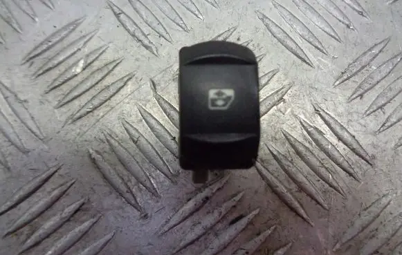 Renault Megane II Quarter vent window switch 