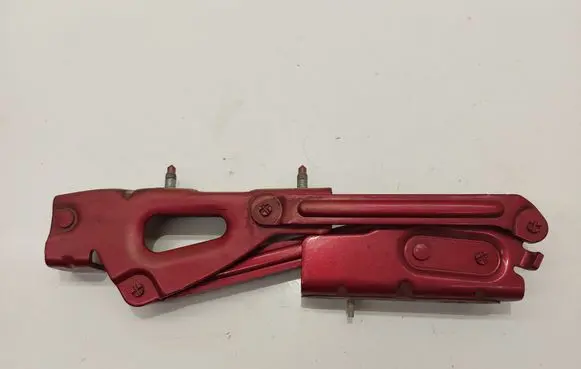 Tailgate/trunk/boot hinge