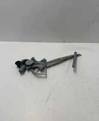 Toyota Verso-S Front door window regulator with motor 8572052160 0620202050