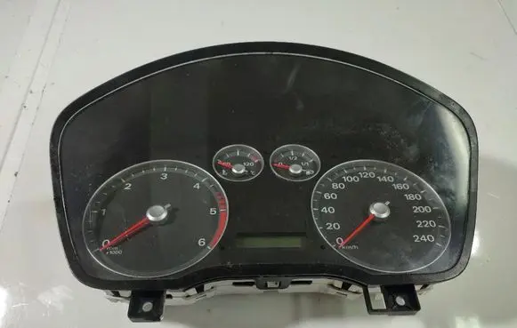 Ford Focus Speedometer (instrument cluster) 3M5F10A855A