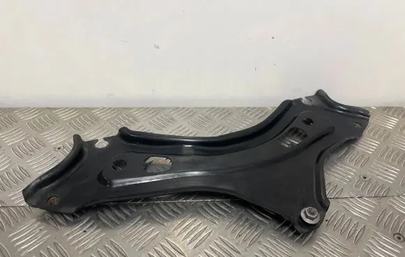 Audi A7 S7 4K8 Top upper radiator support slam panel 4K0399461C