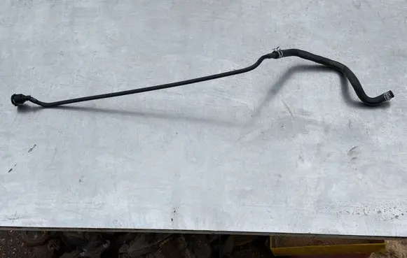 Mercedes-Benz Sprinter W907 W910 Coolant pipe/hose A9105013200 A9105014500