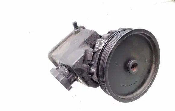 Mercedes-Benz E W211 Power steering pump A0044567001