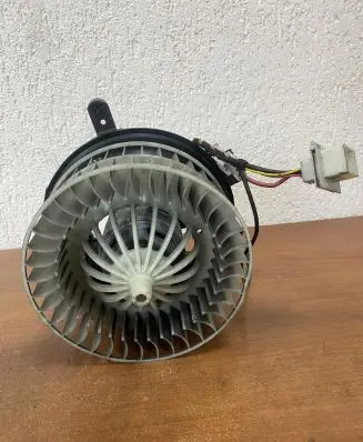 Mercedes-Benz E W210 Air conditioning (A/C) fan (condenser) A2108211551 E996