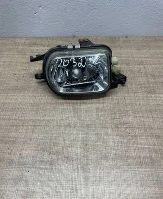 Mercedes-Benz C W203 Front fog light