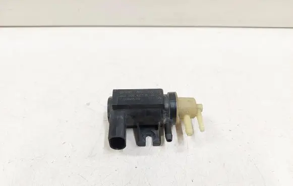 Volkswagen PASSAT B6 Turbo solenoid valve 1K0906627A 07T218 70086800