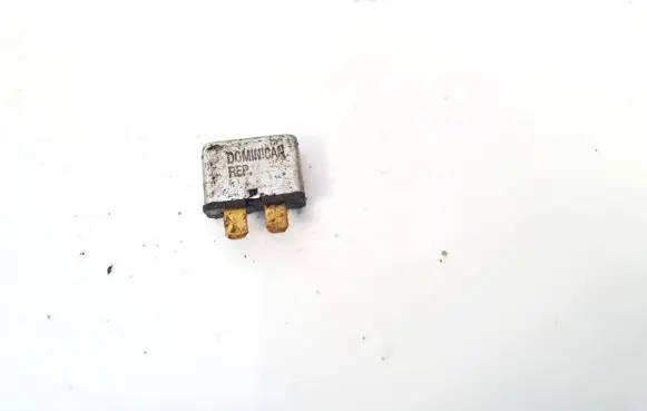 Volkswagen Golf IV Other relay 443937105A