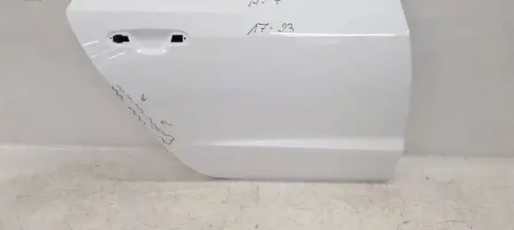 Audi A7 S7 4K8 Rear door