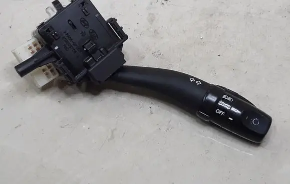 Hyundai Santa Fe Indicator stalk 202005763 202005764