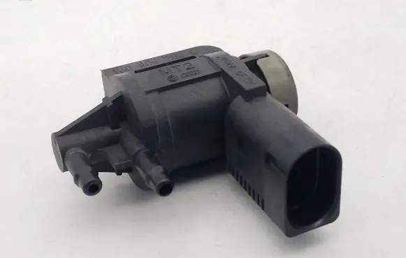 Volkswagen Golf IV Turbo solenoid valve 1J0906283C